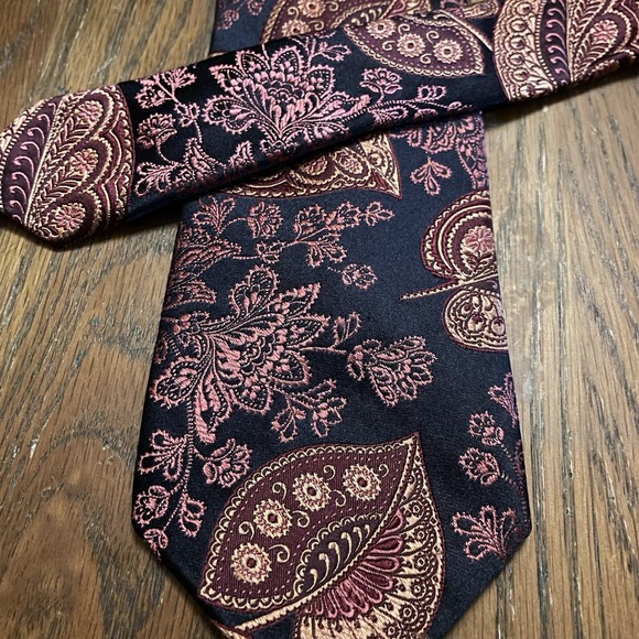 IKE BEHAR New York Tie Embroidered Paisley Floral Silk Hand Tailored Pink/purple - Picture 2 of 3